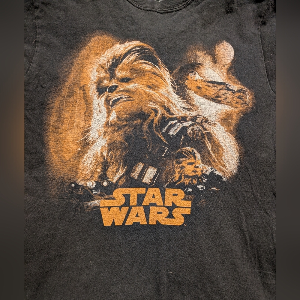 Star Wars Chewbacca Planet and Ship T-Shirt small